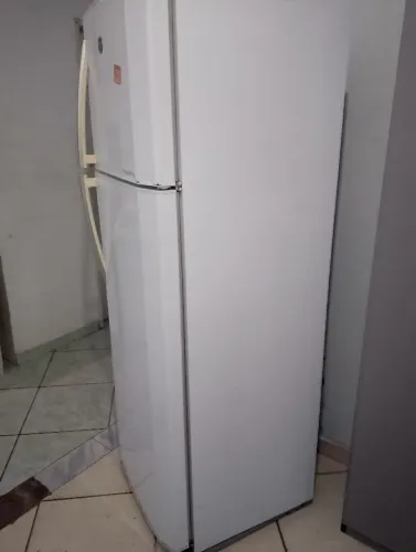 Geladeira usada bom estado