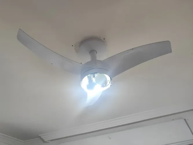 Ventilador de teto Arno ultimate com controle potente
