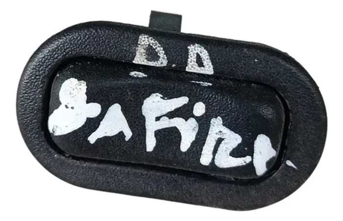 Botao Vidro Eletrico Dinateiro Direito Gm Zafira Astra 1999 2011