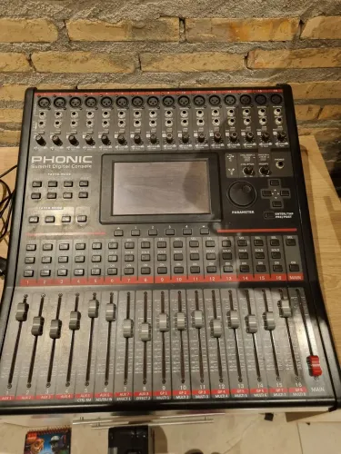 Mesa digital Phonic Summit 16 ch Profissionais 