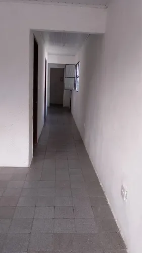 ALUGO CASA NO JACINTINHO R$1500