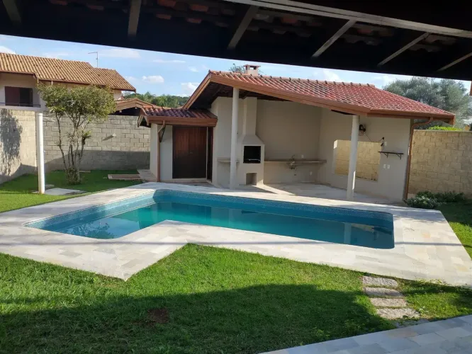 Ótima residência para locação no Residencial Barão do Café, confira!