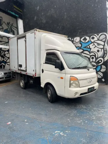 Hyundai HR 2008 8V - Com Baú