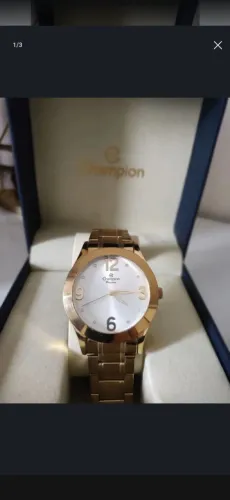Relógio Champion dourado