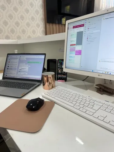 Computador All in One LG 22V280 21,5? Full HD + Teclado e Mouse | Branco