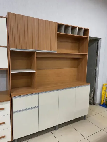 Armário de cozinha novo