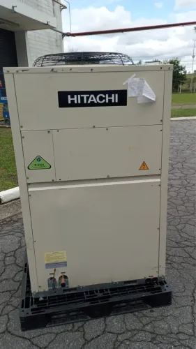 Condensadora Hitachi RAP120D5L nunca instalado