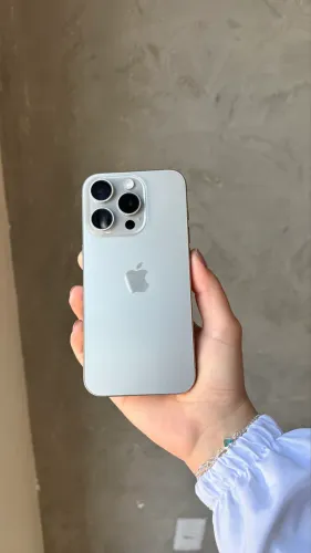 iPhone 15 Pro 256GB 89% 