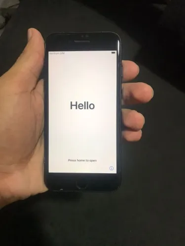 iPhone 7 64 GB