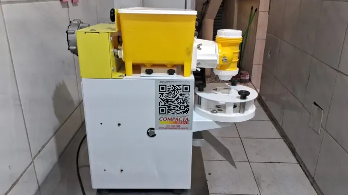 Máquina de fabricar salgados 
