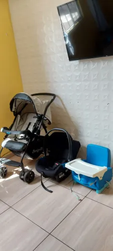 Kit Carrinho de Bebê + Bebê Conforto + Acessórios