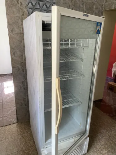 Freezer Vertical Expositor Fricon - Semi Novo com Timer 