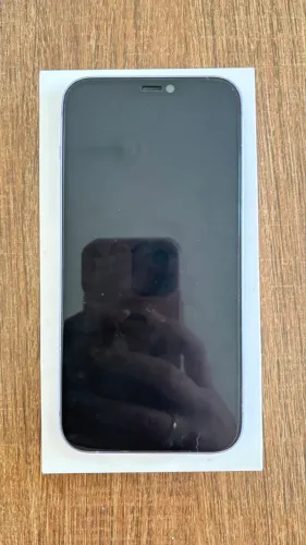 iPhone 12 perfeito