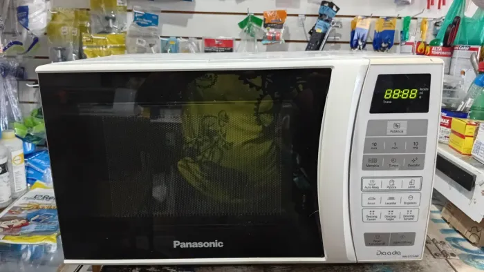 Microondas 20L panasonic