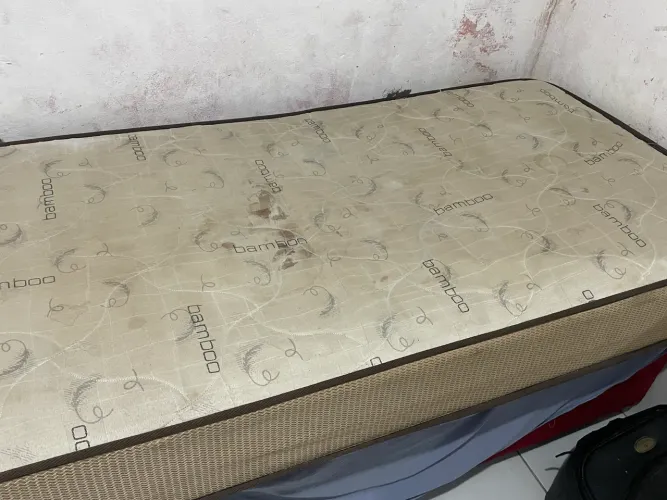 Cama de solteiro 