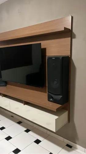 Painel de Tv 2,20 