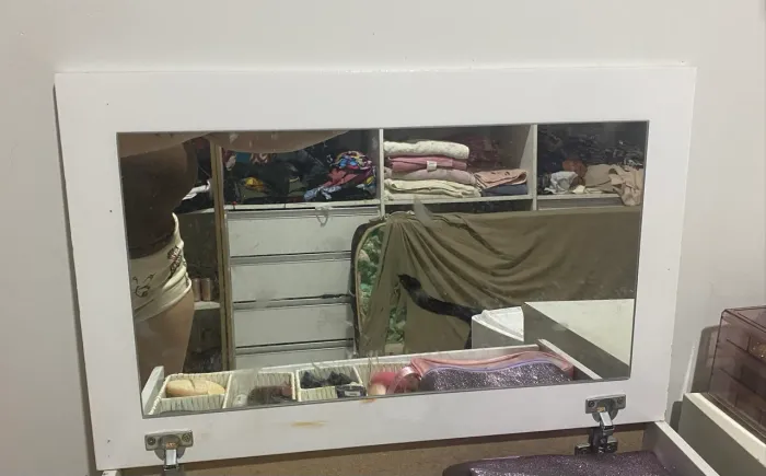 Mesinha para maquiagem