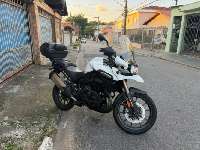 Triumph Tiger Explorer Triple 1200 cc
