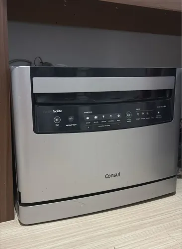 Vendo lava louça super conservada