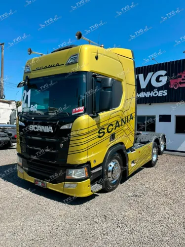 SCANIA R450 6X2 2021