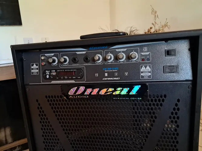 Caixa Amplificada