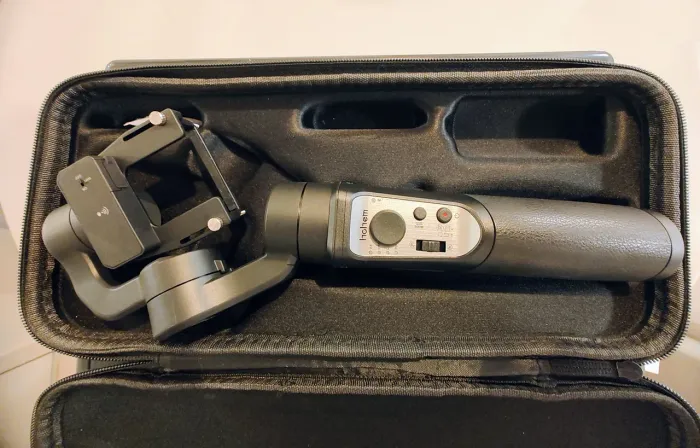 Gimbal Hohem iSteady Pro 3 - Estabilizador 3 Eixos para Action Cam
