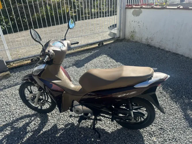 Honda Biz 125, único dono