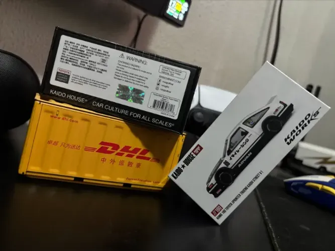 Miniatura 1/64 - Kaido House Toyota Trueno Corolla AE86 Sprinter