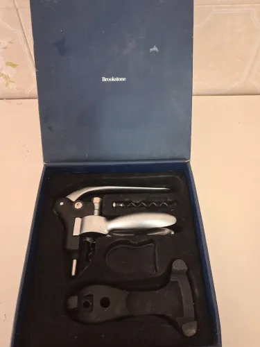 Abridor de vinho Brookstone