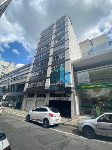 Cobertura com 5 quartos à venda, 268 m² por R$ 949.000 - Centro - Juiz de Fora/MG