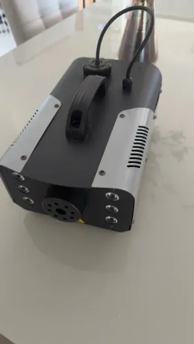 Maquina de Fumaça 1200w