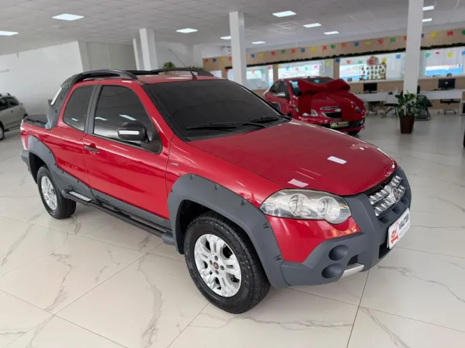 Fiat Strada Adv. Ext. 1.8 Locker Dual.flex CE 2011