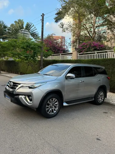 Toyota Hilux SW4 SRX 4X4 2.8 TDI 16V Dies. Aut. 2020