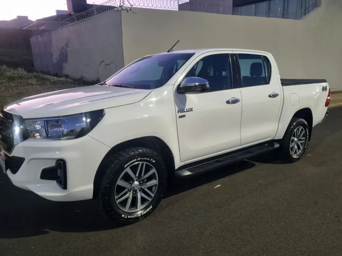 Toyota Hilux CD SRV 4X2 2.7 Flex 16V Aut. 2019