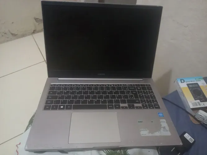 Notebook Samsung E20