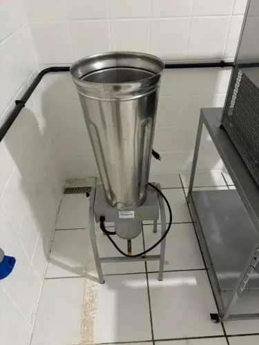 LIQUIDIFICADOR INDUSTRIAL 25 LITROS