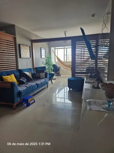 Alugo excelente quarto próximo aos jardins