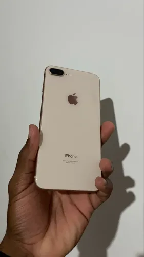 iPhone 8 Plus - 128GB