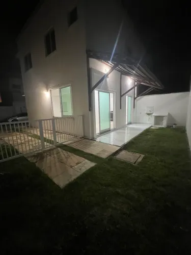 Casa duplex condomínio Maison Icarai