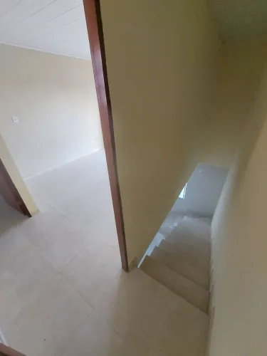 Kitnet em Ipioca c/ Varanda - A 800m da Praia (Loteamento Parque Rio Sauacuhy))
