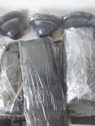 Caneleira para treino de perna feita com preenchimento em pó de ferro 1 até 5kg