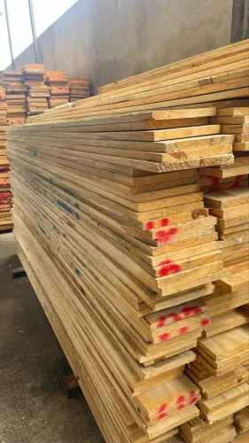 Tábua de pinus 20cm com 3 metros