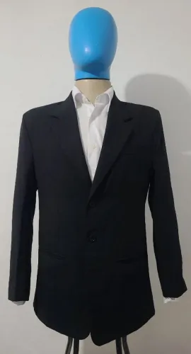 Blazer Slim Preto N° 46, bonito, elegante, bem confortável, tecido macio. 