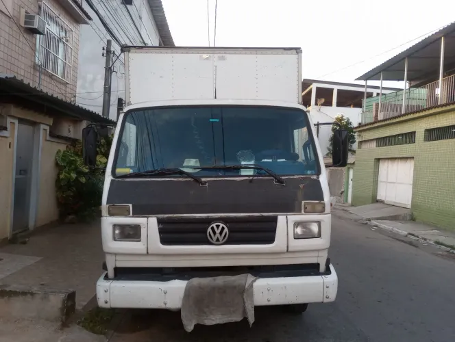 Volks 8-100
