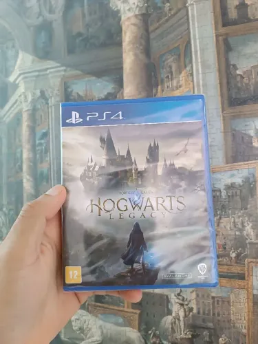 Hogwarts Legacy - Novo/Lacrado - Jogo para PS4 (Compatível com PS5)