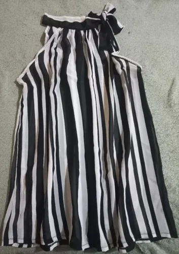 Blusa com laço no pescoço desapego