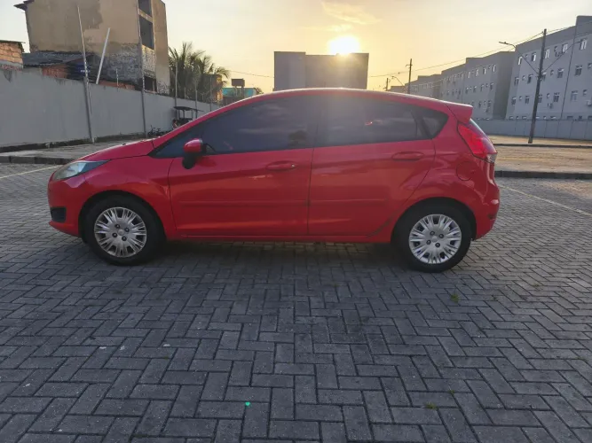 Ford Fiesta 1.5 16V Flex Mec. 5P 2014