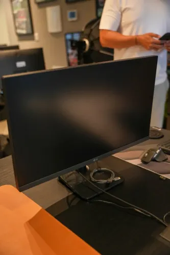 Monitor