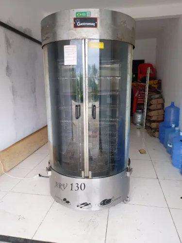 Assador Rotativo Vertical Gastromaq ARV 130