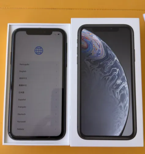 iPhone XR 128GB em excelente estado e funcionando perfeitamente!
